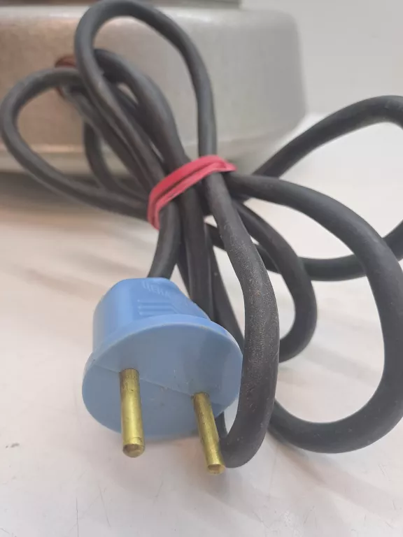 kuchenka-elektryczna-1-palnik-rosyjska-kolor-dominujacy-srebrnyszary