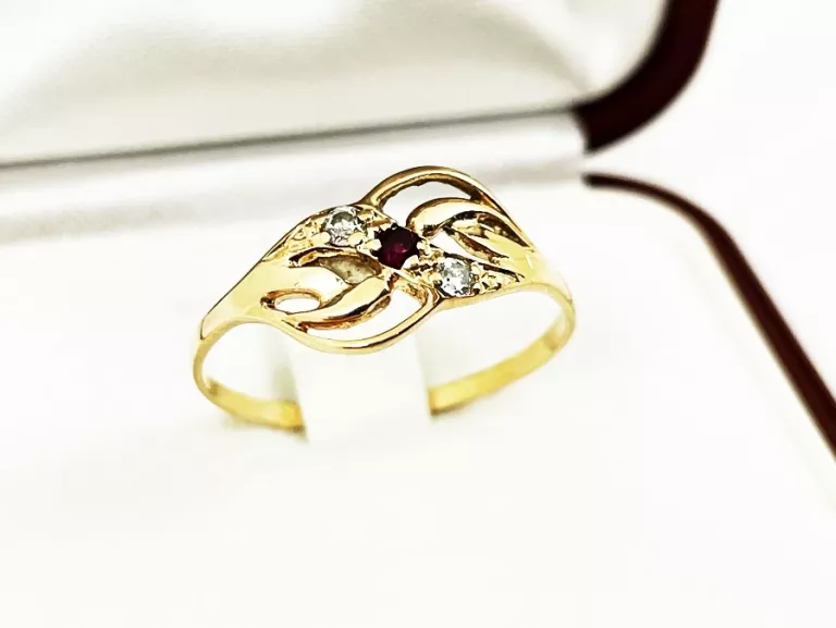 delikatny-zloty-pierscionek-585-r18-rodzaj-wyrob-jubilerski