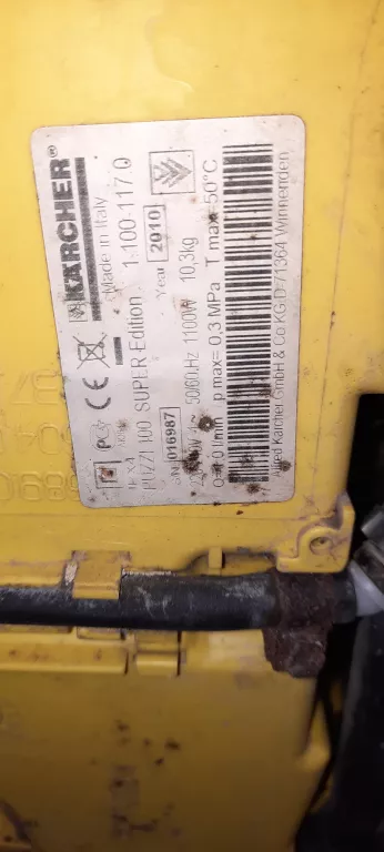 odkurzacz-pioracy-karcher-puzzi-100-marka-karcher