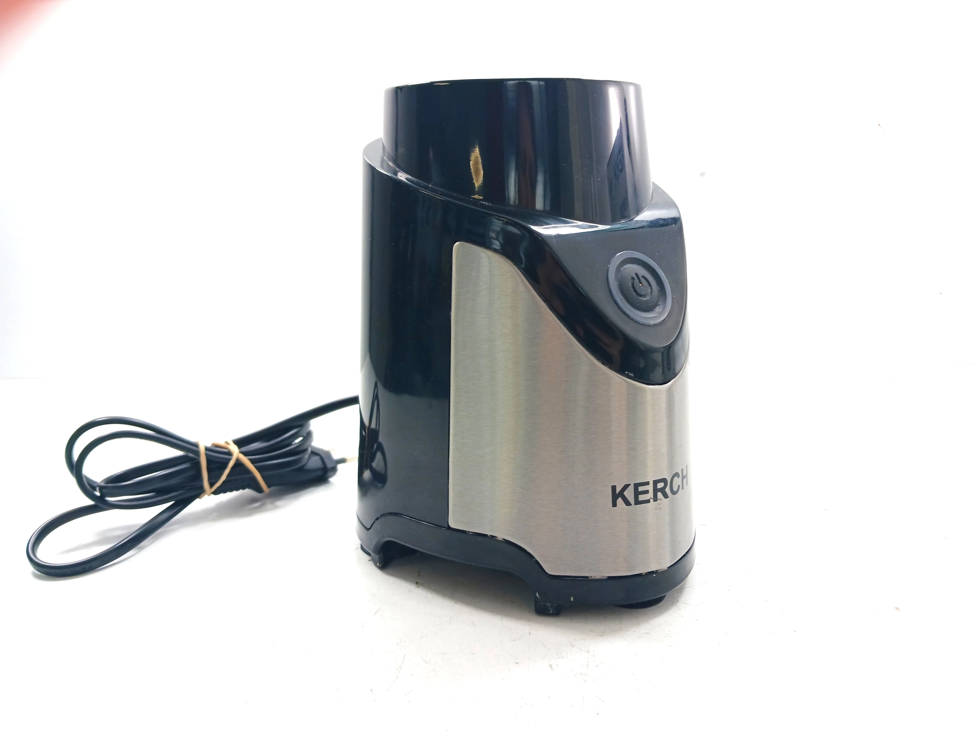 blender-kielichowy-kerch-fit-900w-stan-uzywany
