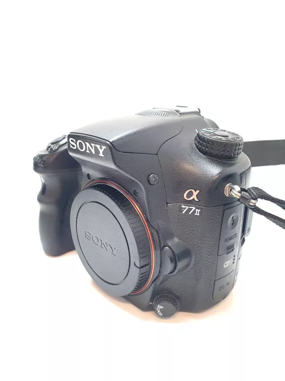APARAT SONY ILCA-77M2 + OBIKTYWY 150-600MM 5-6.3 + 18-200MM +1,8/35
