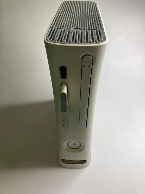 KONSOLA MICROSOFT XBOX 360 BIAŁY +KAB+PAD