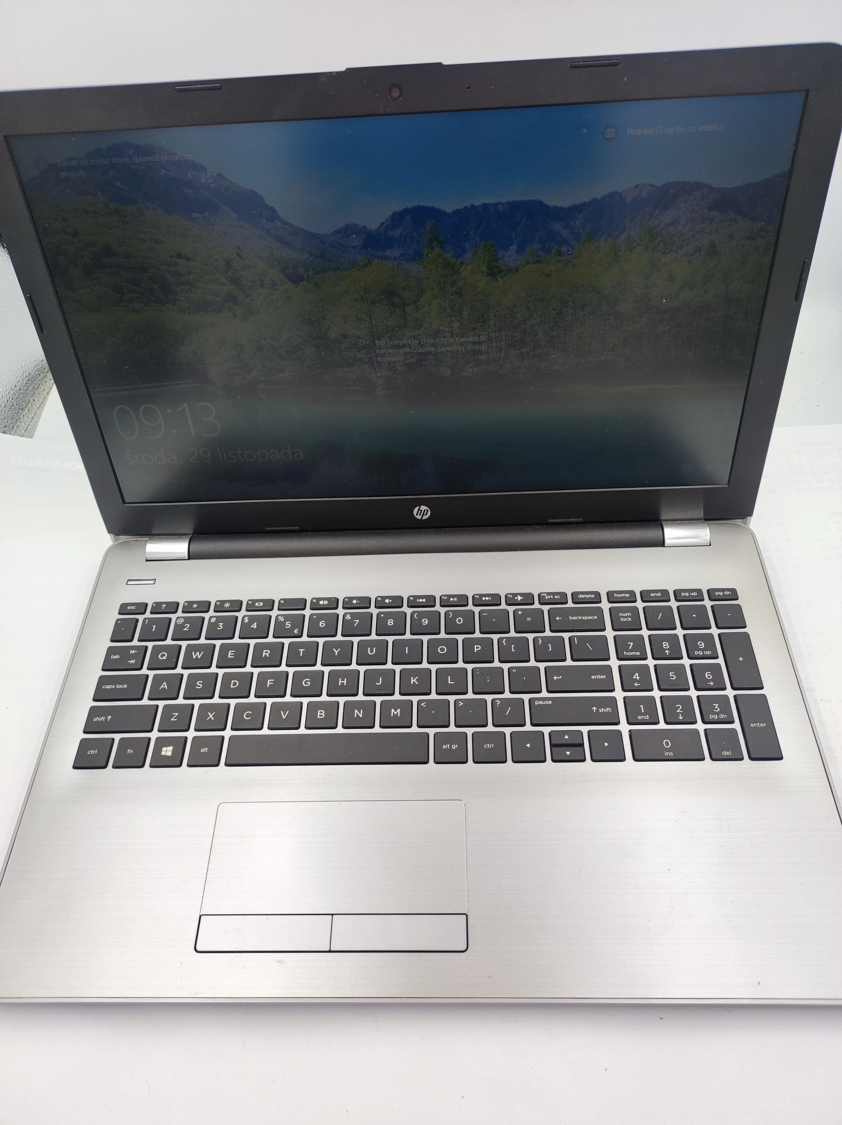 laptop-hp-255-g6-przekatna-ekranu-1560