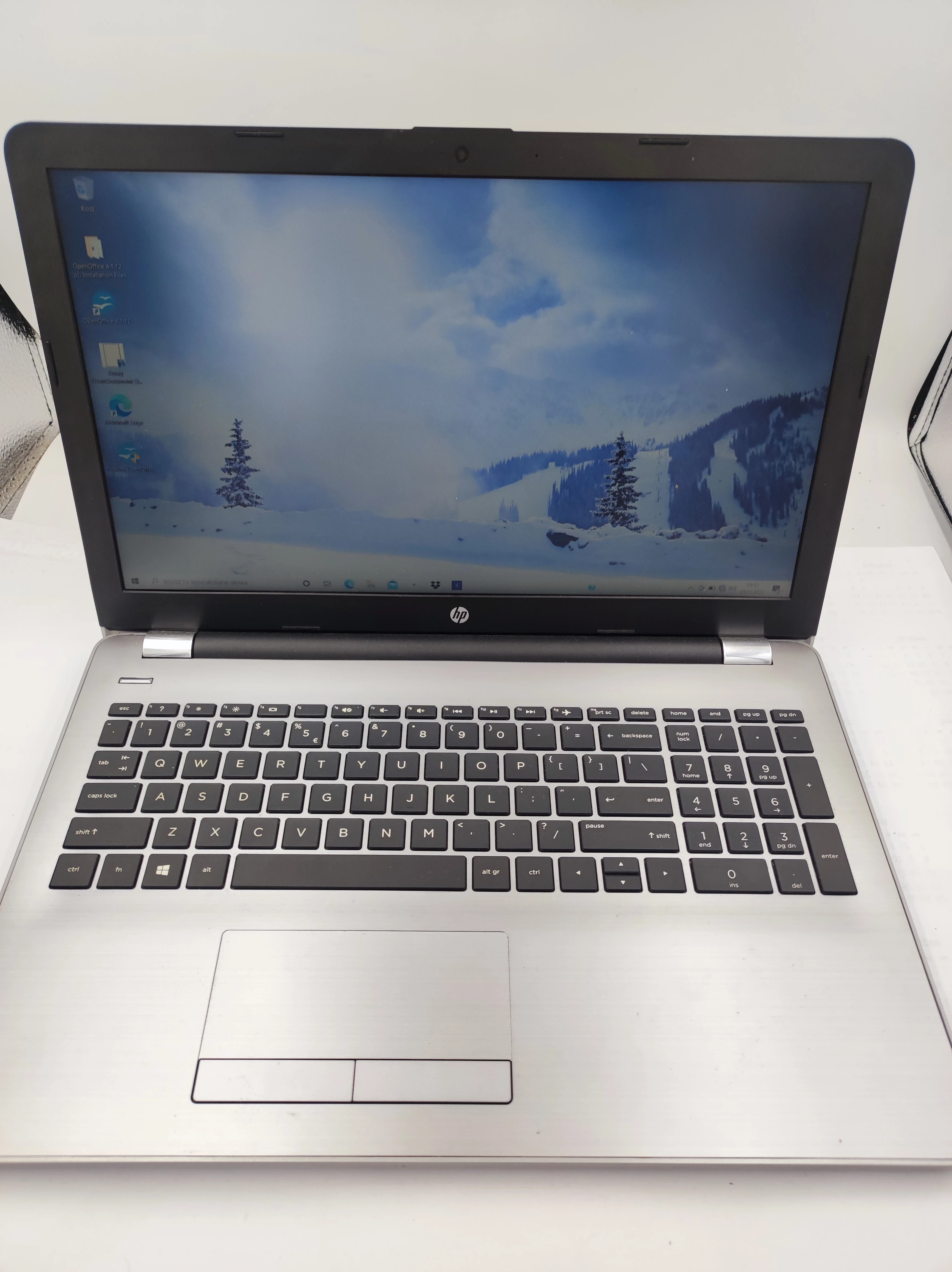 laptop-hp-255-g6-rozdzielczosc-px-1366-x-768