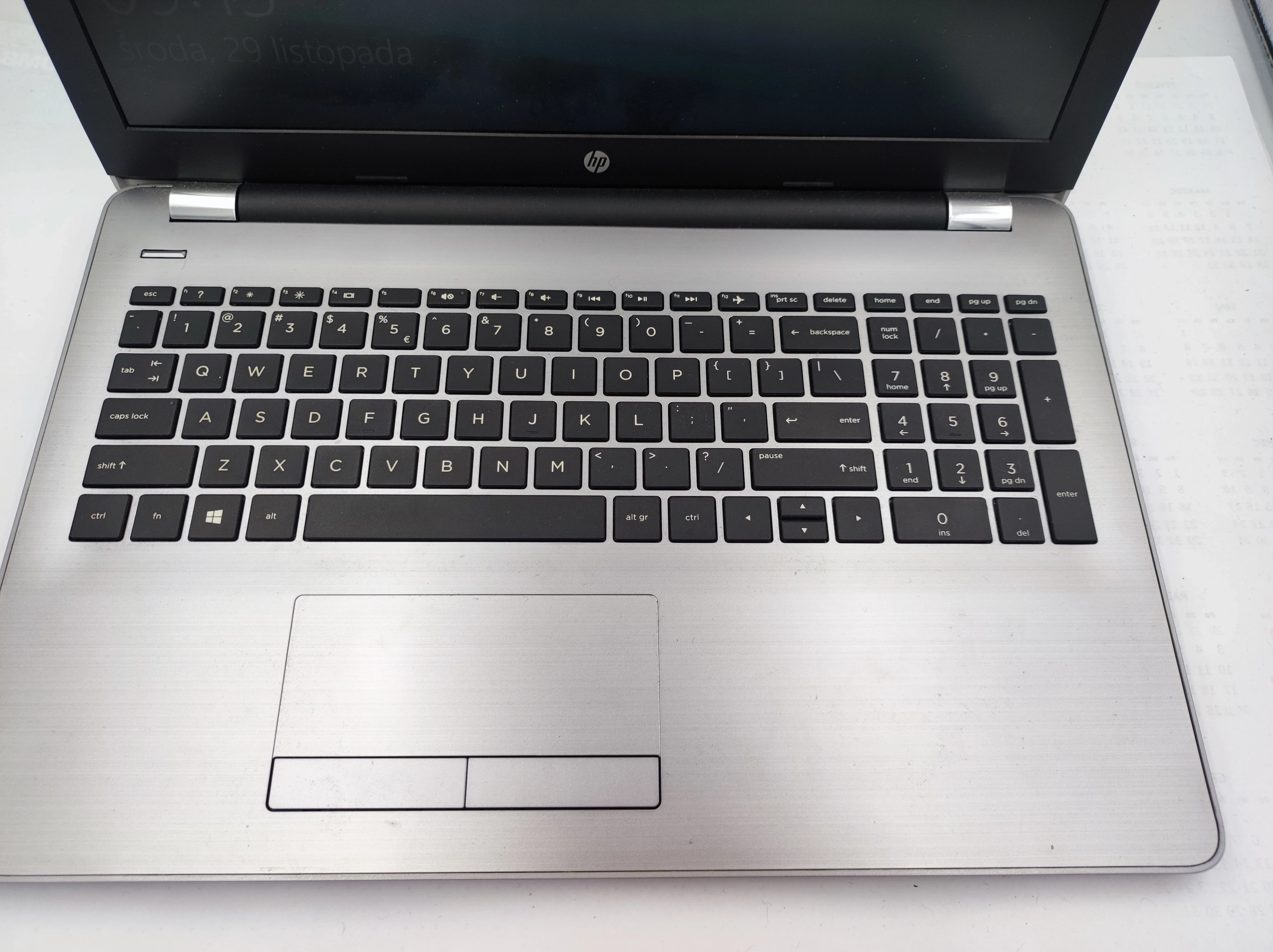 laptop-hp-255-g6-kod-producenta-220401006