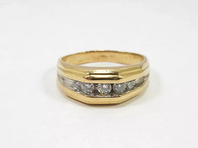 zloty-sygnet-pierscionek-585-diamenty-brylanty-040ct-rozmiar-28-certyfika-rodzaj-klasyczne