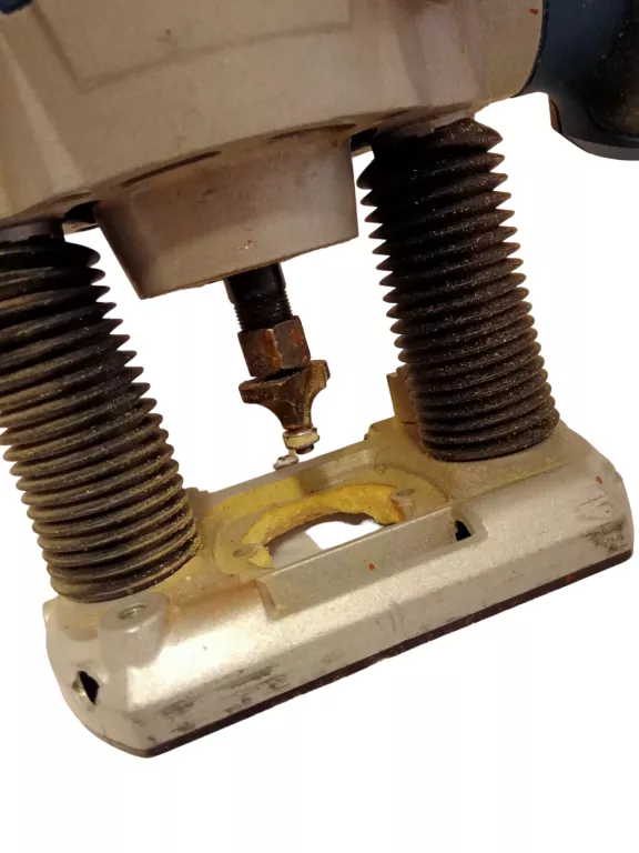 frezarka-dedra-ded-7980-stan-11323-2