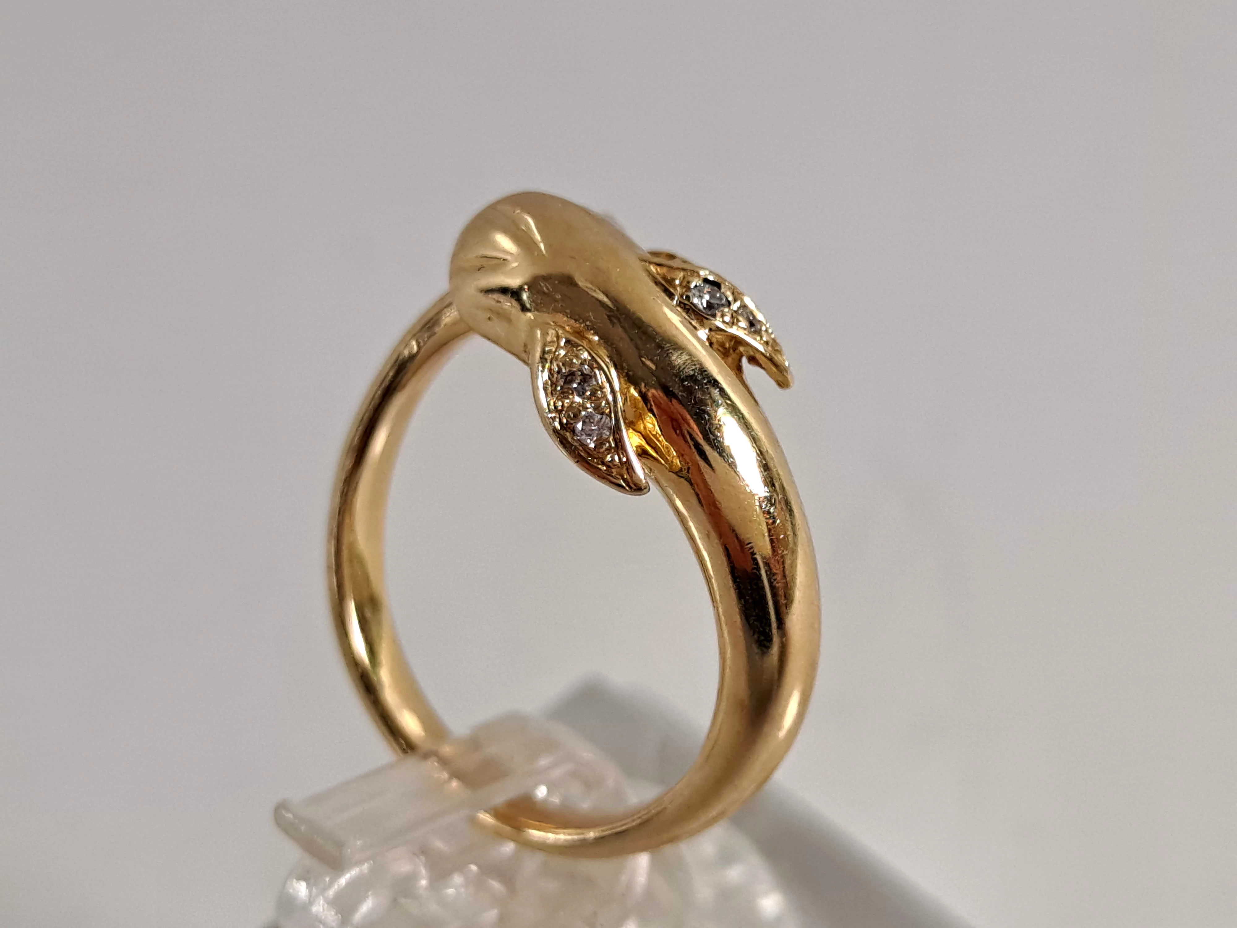 zloty-pierscionek-delfin-brylanty-007ct-585-460g-r9-kolor-dominujacy-zloty