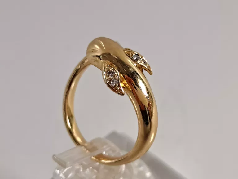 zloty-pierscionek-delfin-brylanty-007ct-585-460g-r9-kolor-dominujacy-zloty