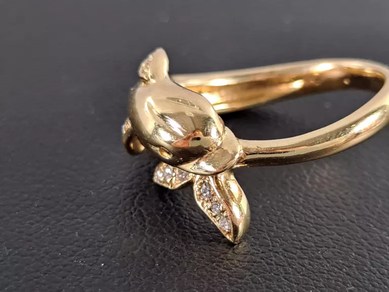 zloty-pierscionek-delfin-brylanty-007ct-585-460g-r9-marka-luna