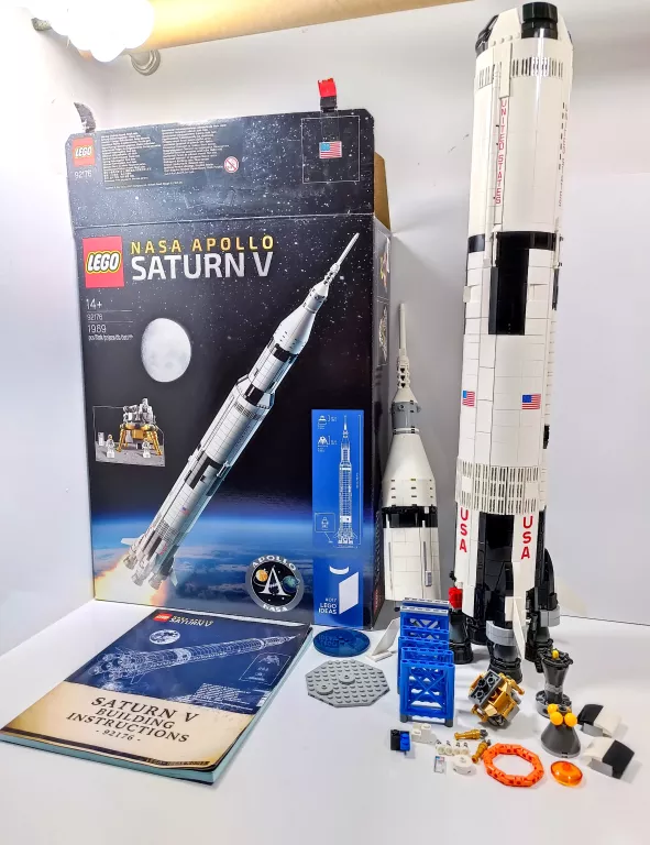 lego-ideas-92176-rakieta-nasa-apollo-saturn-zlozony-stan-uzywany