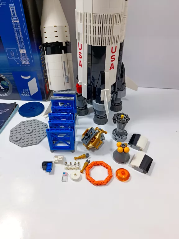 LEGO IDEAS 92176 RAKIETA NASA APOLLO SATURN ZŁOŻONY