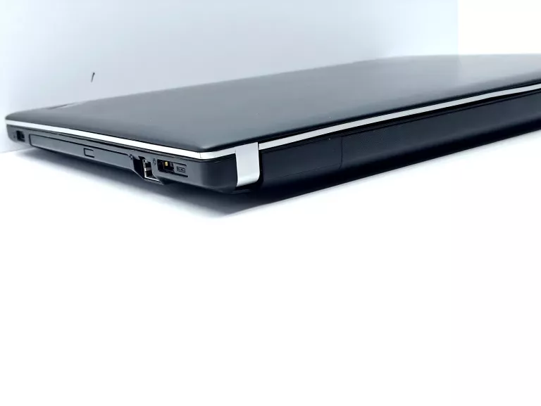 LAPTOP LENOVO E540 #I3-4000M 8GB RAM 512GB HDD
