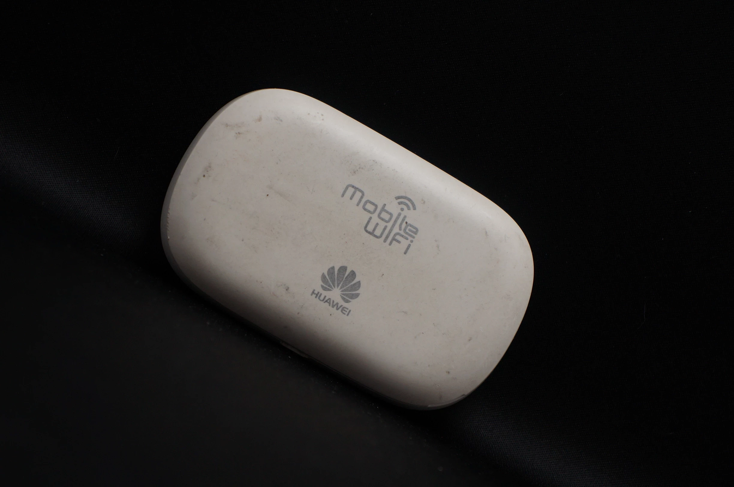 router-huawei-e5220-model-e5220s-2