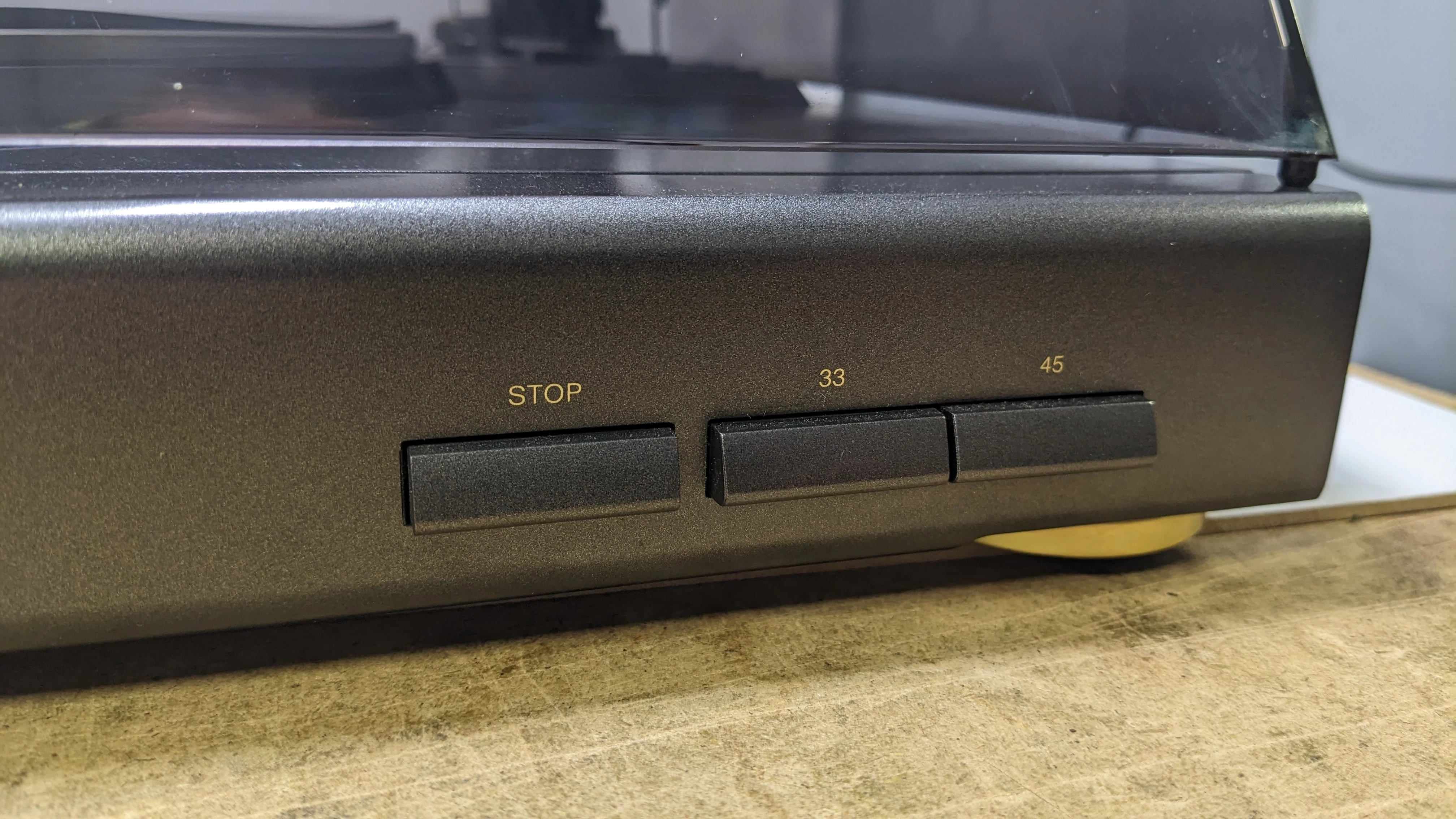 gramofon-fonika-gs500-wbudowany-przedwzmacniacz-brak-informacji