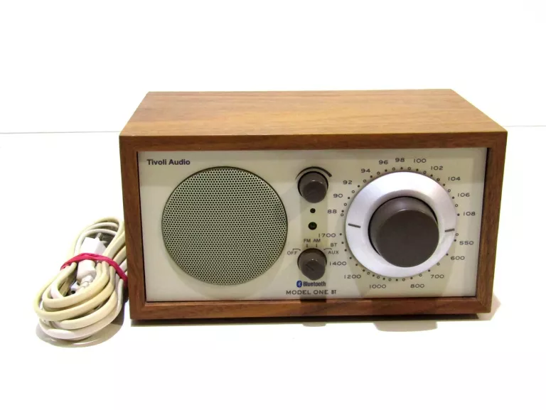 RADIO TIVOLI AUDIO MODEL ONE BT