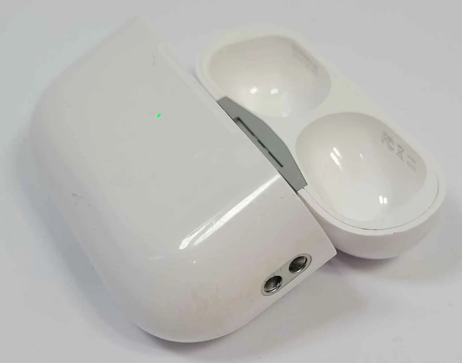 airpods-a2700-air-pods-pro-2nd-generation-white-rodzaj-sluchawek-dokanalowe