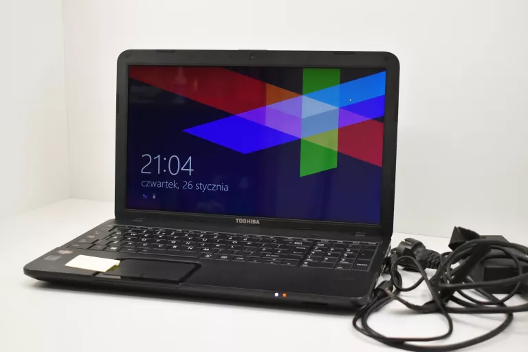 LAPTOP TOSHIBA SATELLITE C850D-11F / ŁADOWARKA