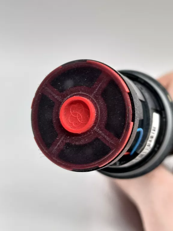 mikrofon-dynamiczny-akg-d5-wokalowy-wylacznik-stan-uzywany