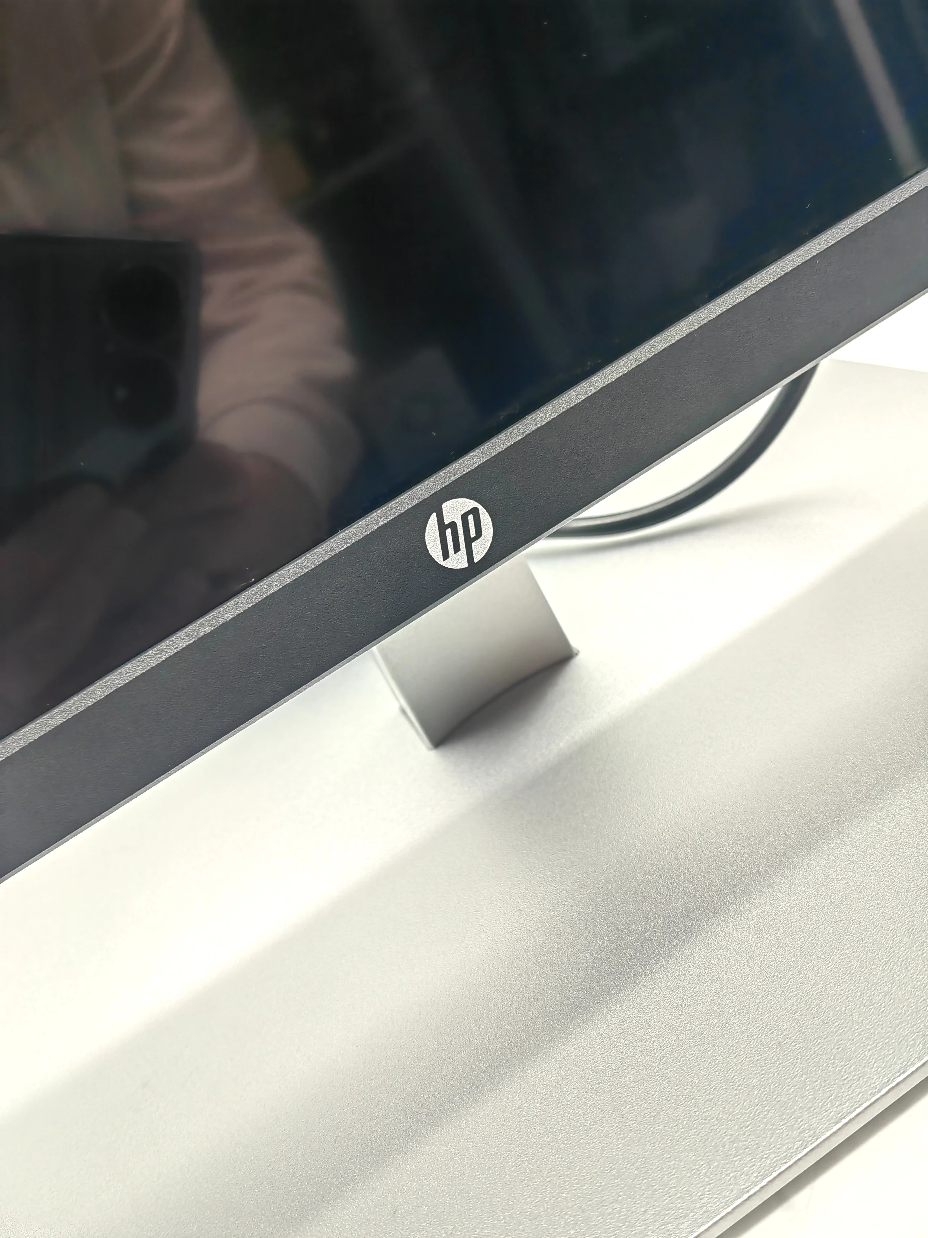 monitor-hp-32s-315okablowanie-stan-uzywany