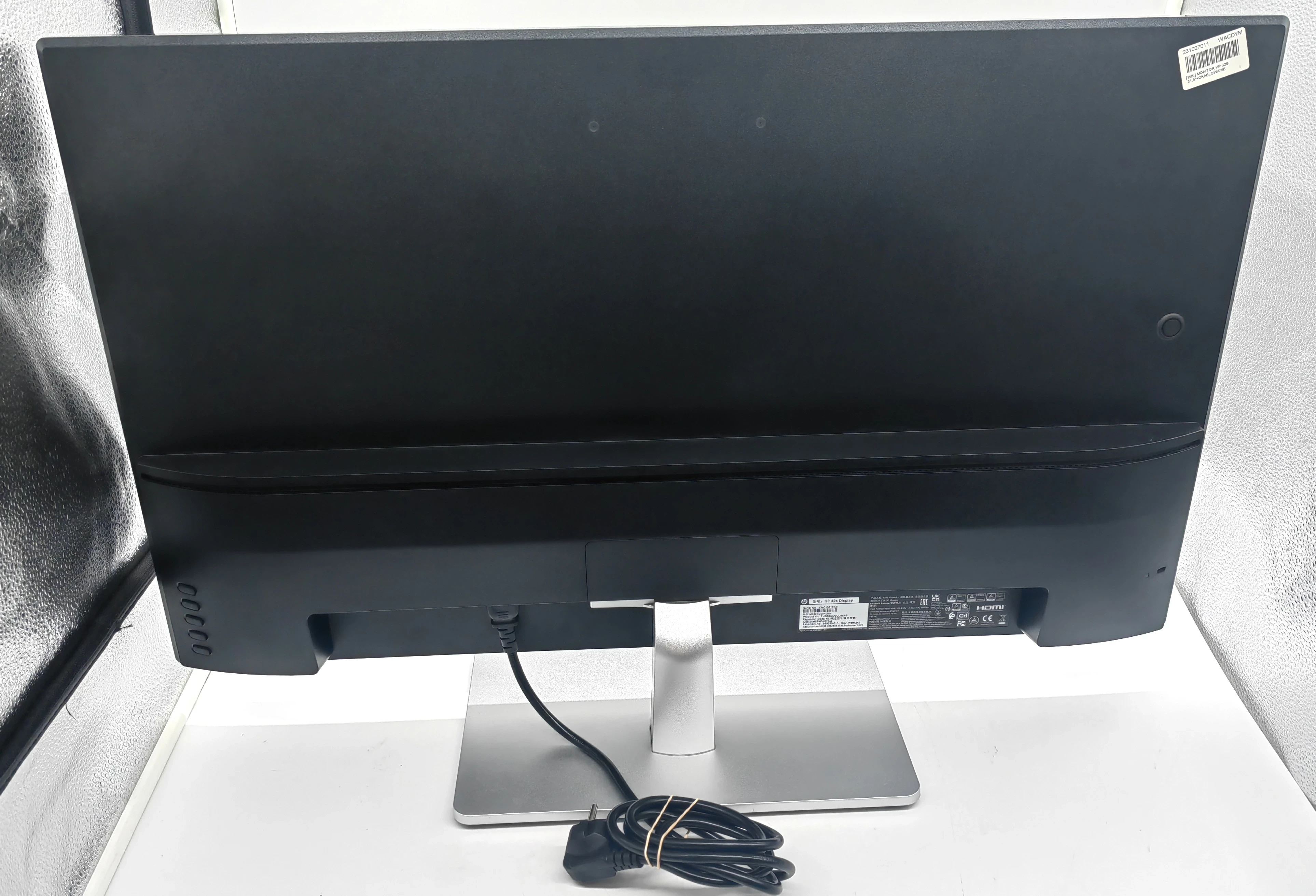 monitor-hp-32s-315okablowanie-przekatna-ekranu-cale-315