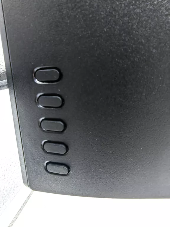 monitor-hp-32s-315okablowanie-rodzaj-podswietlania-led