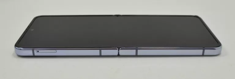 SAMSUNG GALAXY FLIP4 5G 8/256 GB KOMPLET GW.