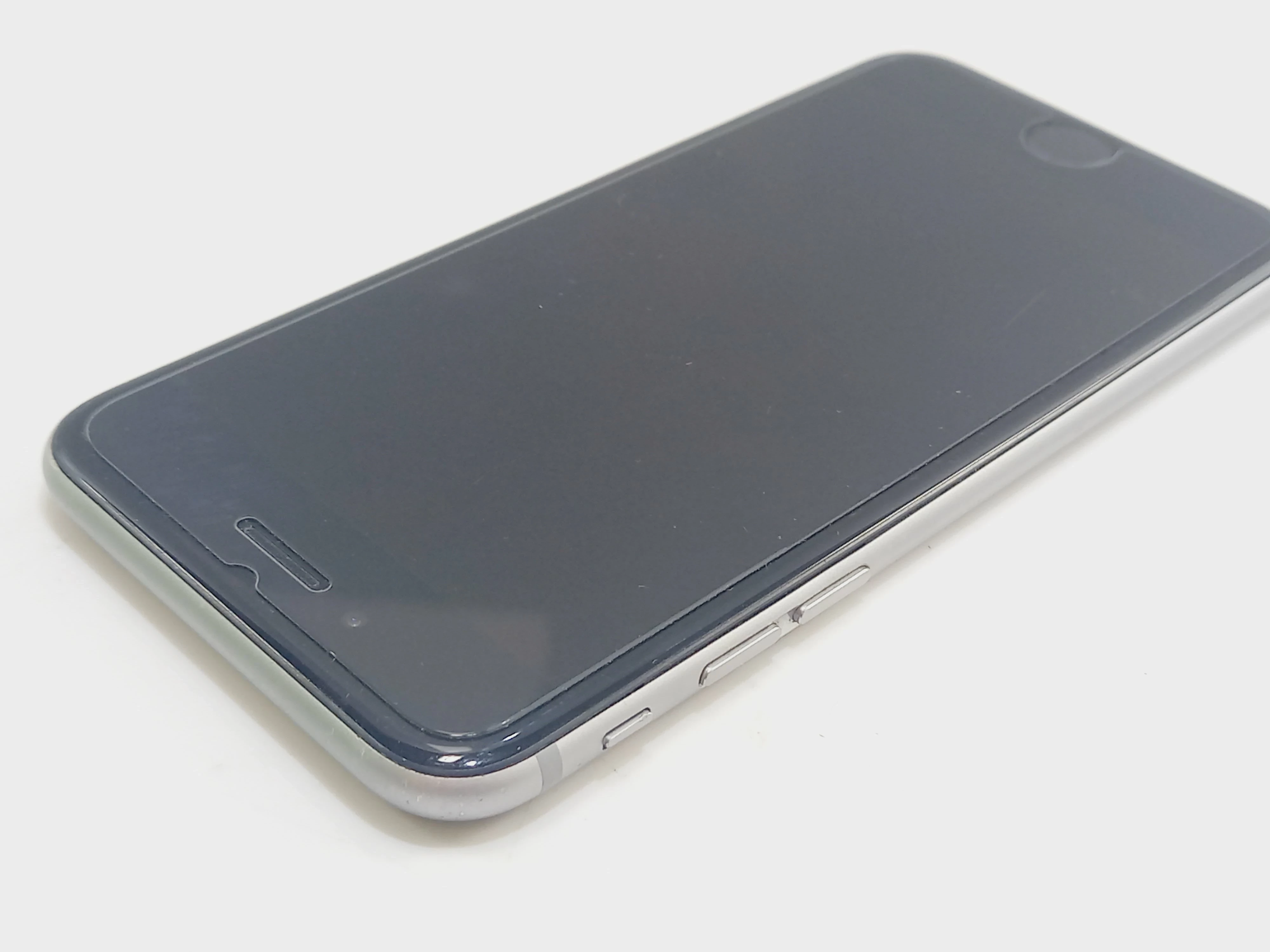 telefon-iphone-6-system-operacyjny-ios