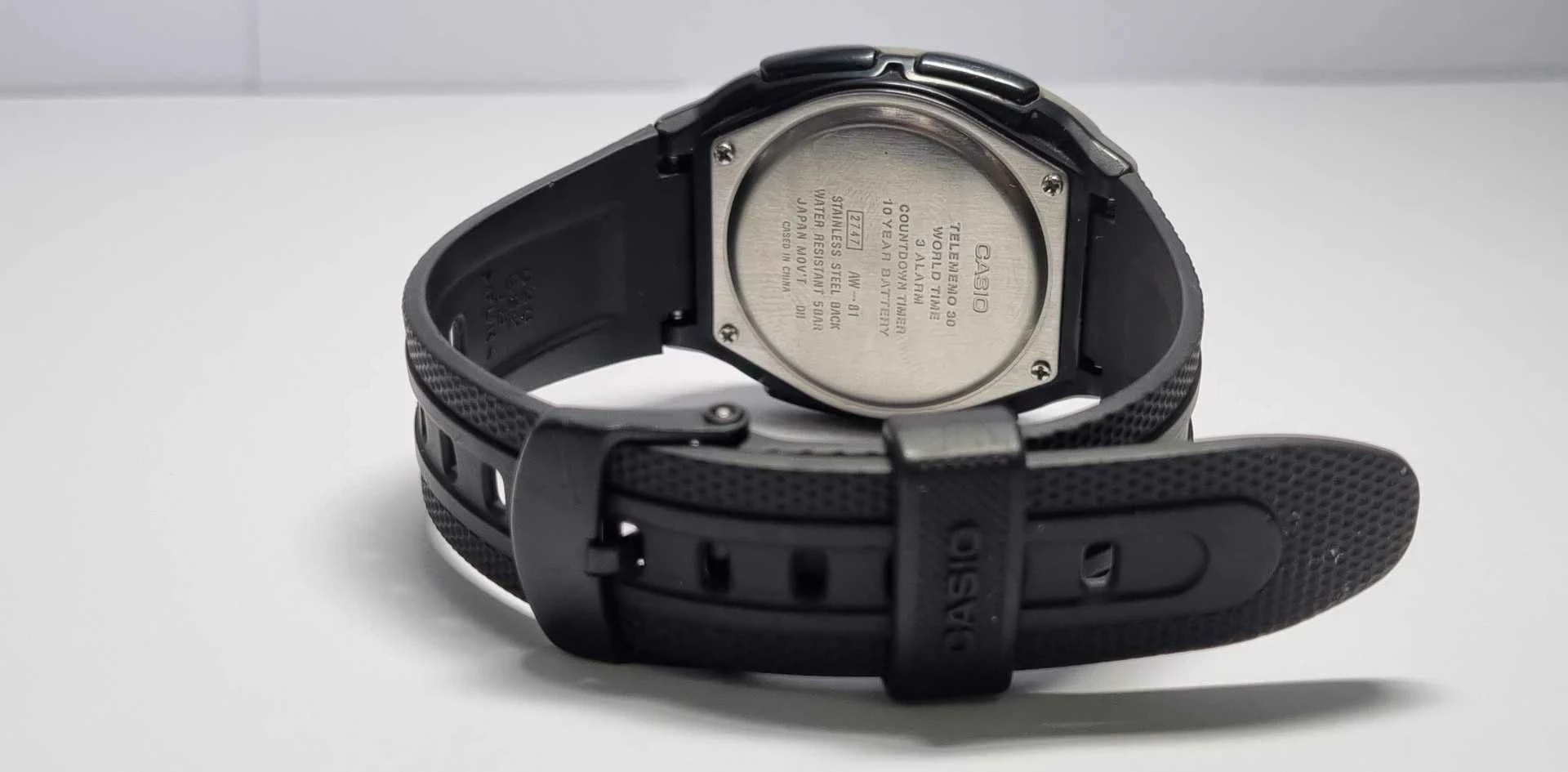 zegarek-meski-casio-aw-81-material-paska-129219-3