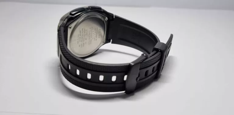 ZEGAREK MESKI CASIO AW-81