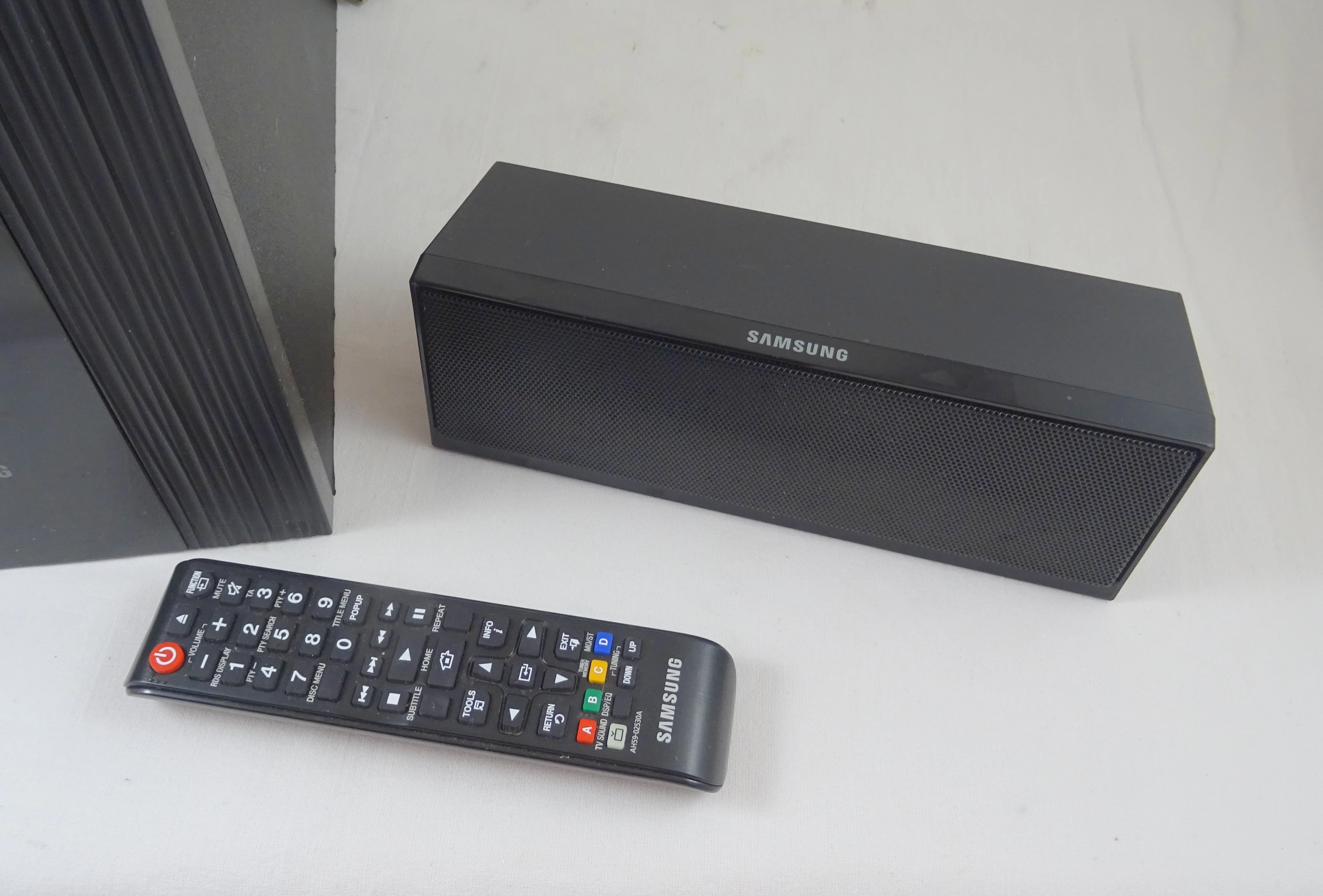 kino-domowe-samsung-ht-j5150-kod-producenta-ht-j5150