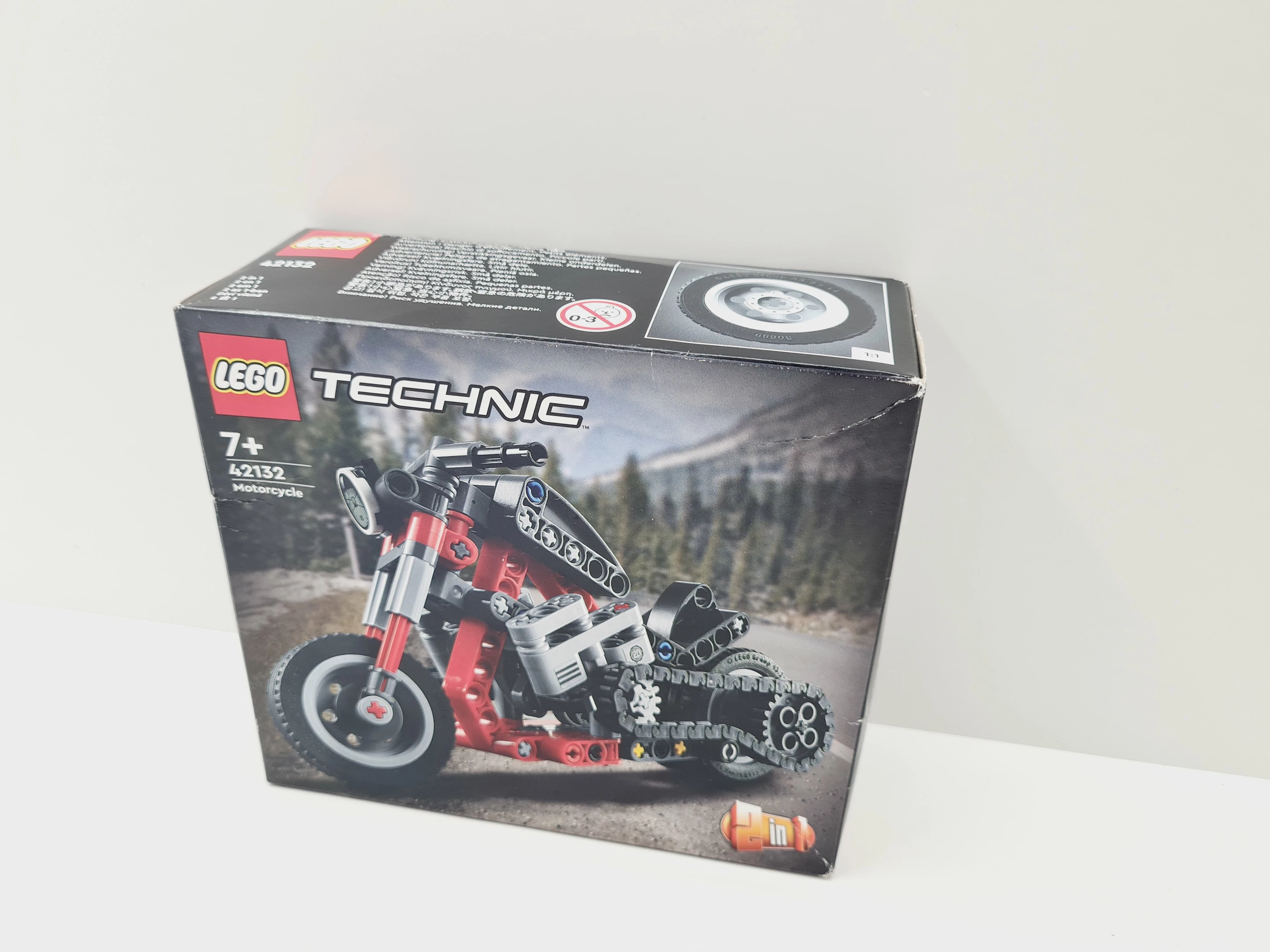 klocki-lego-42132-technic-chopper-2-w-1-zabawka-stan-powystawowy