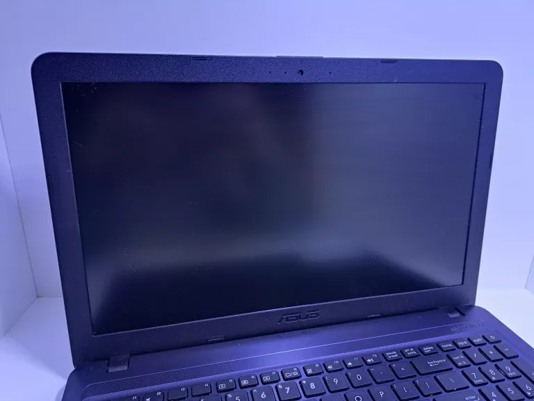 LAPTOP ASUS X543N 4GB/256GB SSD/CELERON/WIN10