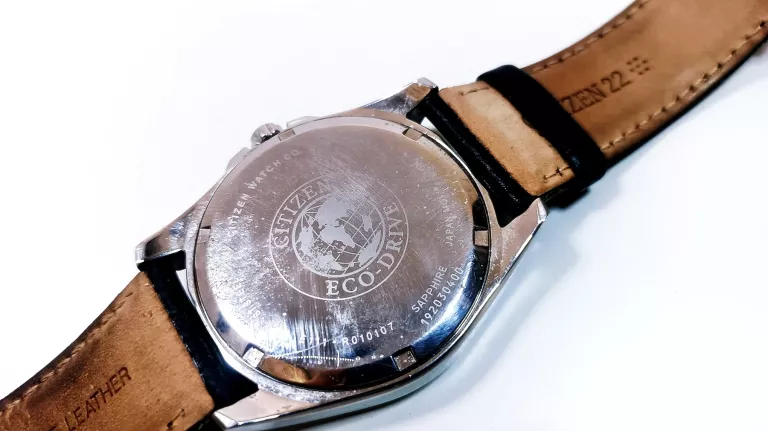 ZEGAREK CITIZEN ECO DRIVE E111-R010107 CZARNY PASEK