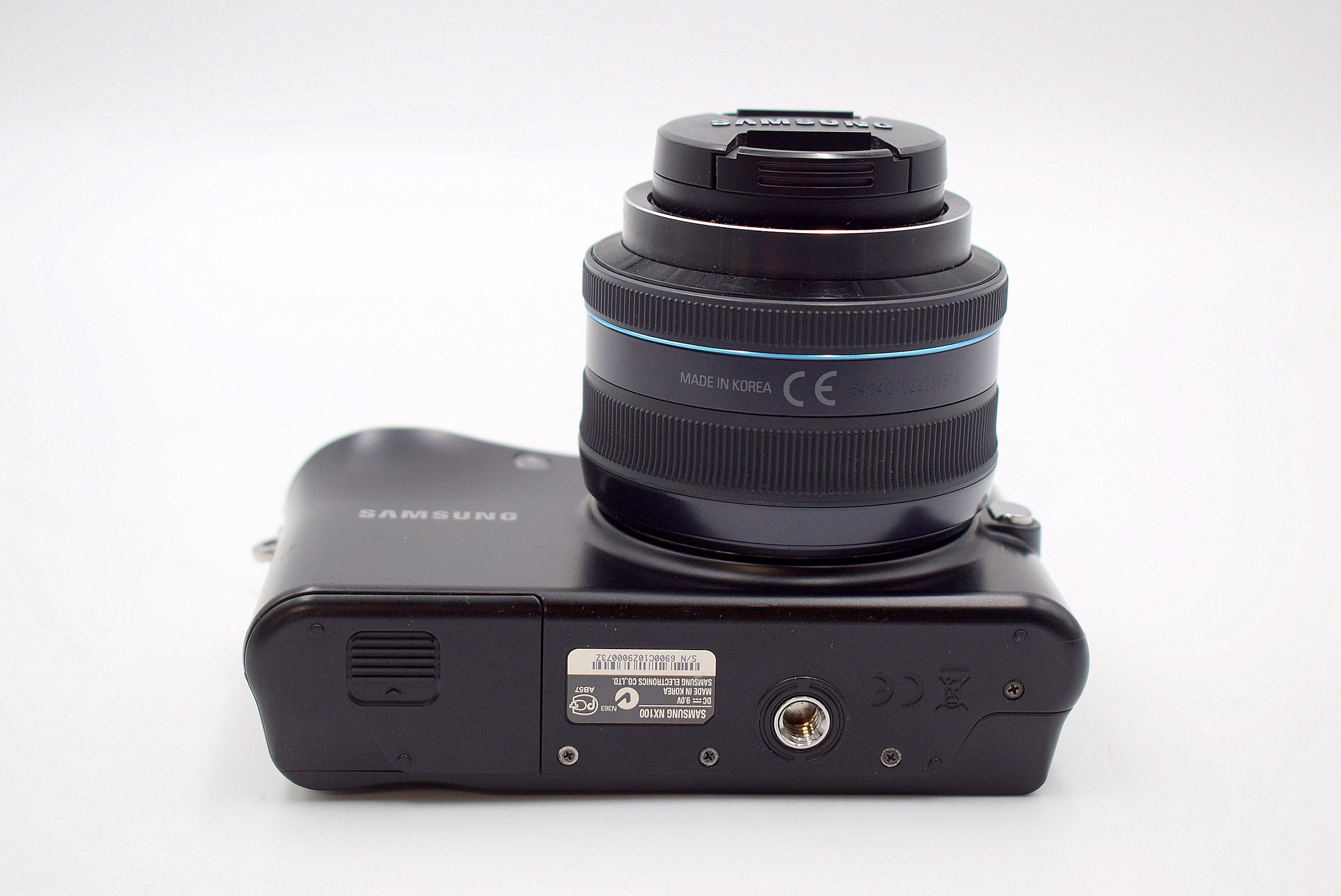 aparat-cyfrowy-samsung-nx100-obiektyw-torba-rozmiar-matrycy-aps-c