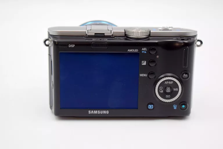 aparat-cyfrowy-samsung-nx100-obiektyw-torba-marka-samsung