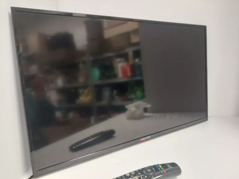TELEWIZOR KRUGER MATZ KM0232-T3 PILOT - USZKODZONA MATRYCA - NA CZĘŚCI