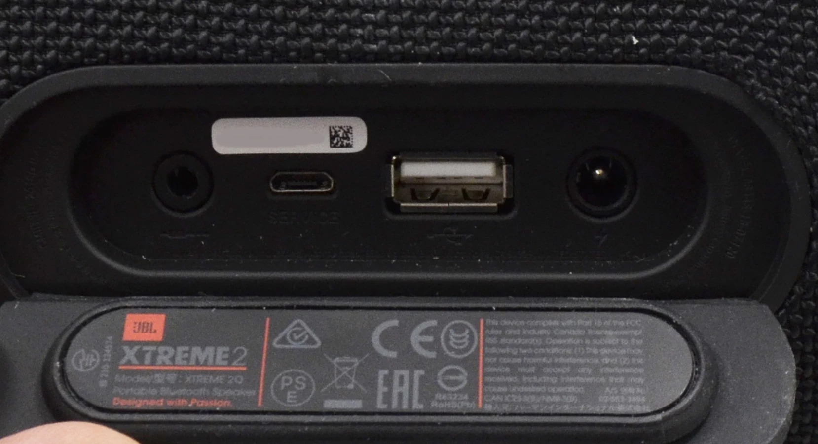 glosnik-jbl-xtreme-2-czarny-kod-producenta-jblxtreme2gmeu