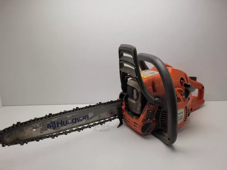 PIŁA SPALINOWA HUSQVARNA 236