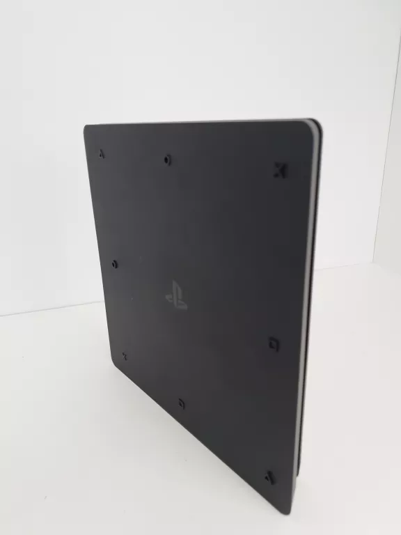 KONSOLA PS4 CUH-2216A PAD / UBEZPIECZENIE
