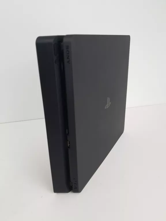 KONSOLA PS4 CUH-2216A PAD / UBEZPIECZENIE