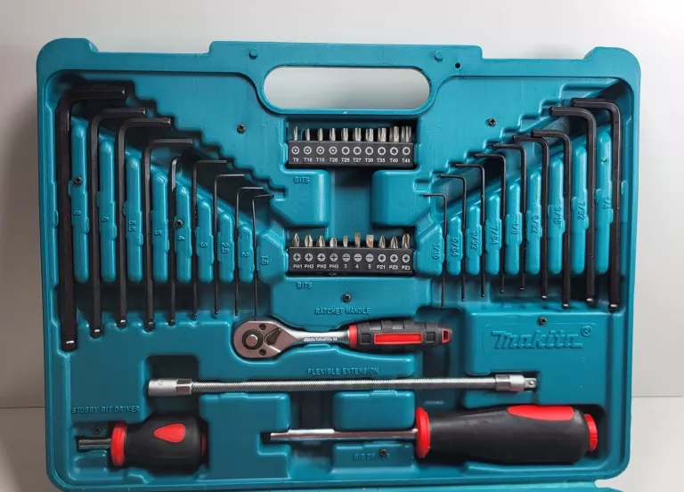 ZESTAW AKCESORIÓW MAKITA P-46470 91