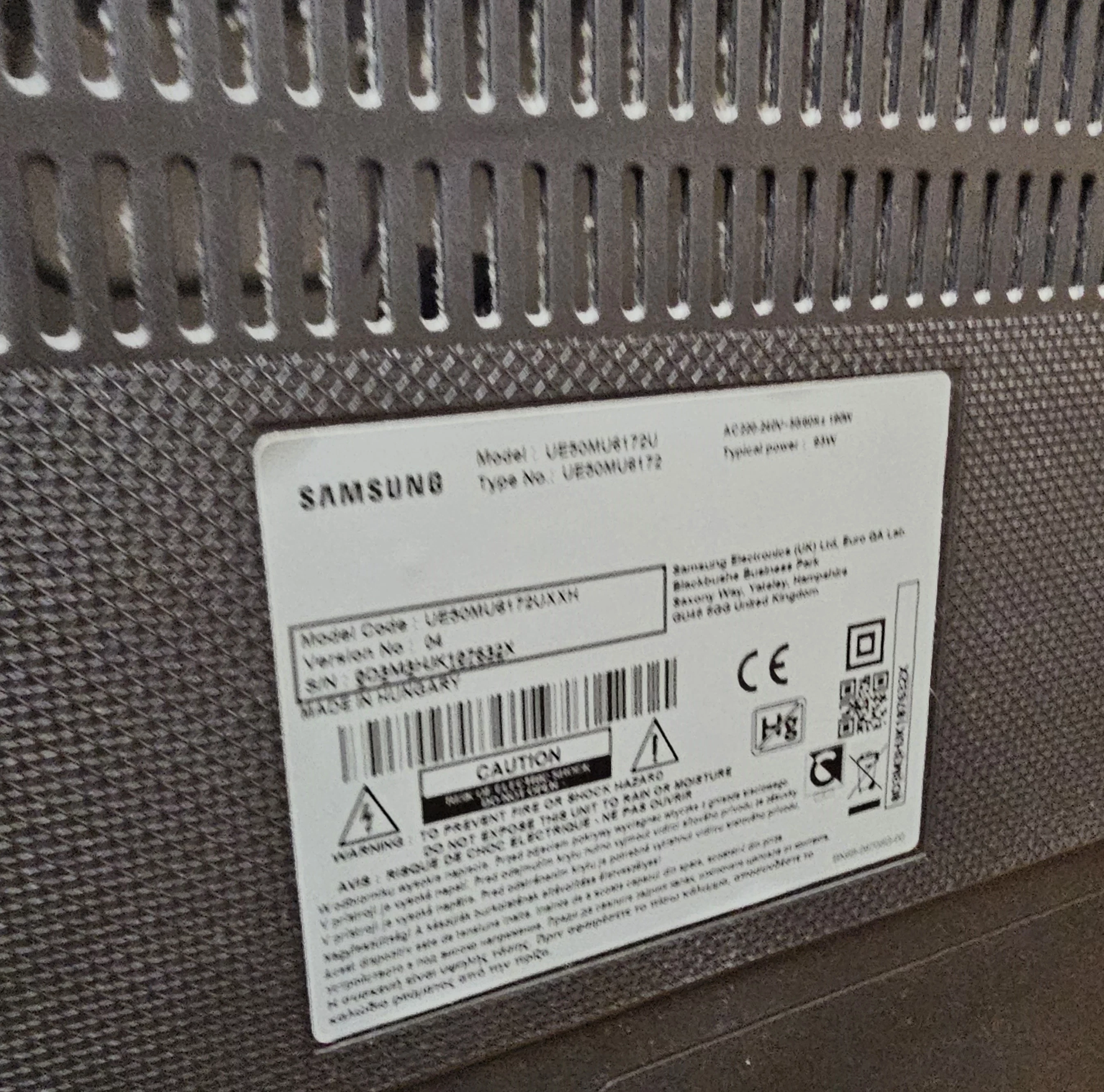 telewizor-samsung-ue50mu6172u-pilot-przekatna-ekranu-cale-50