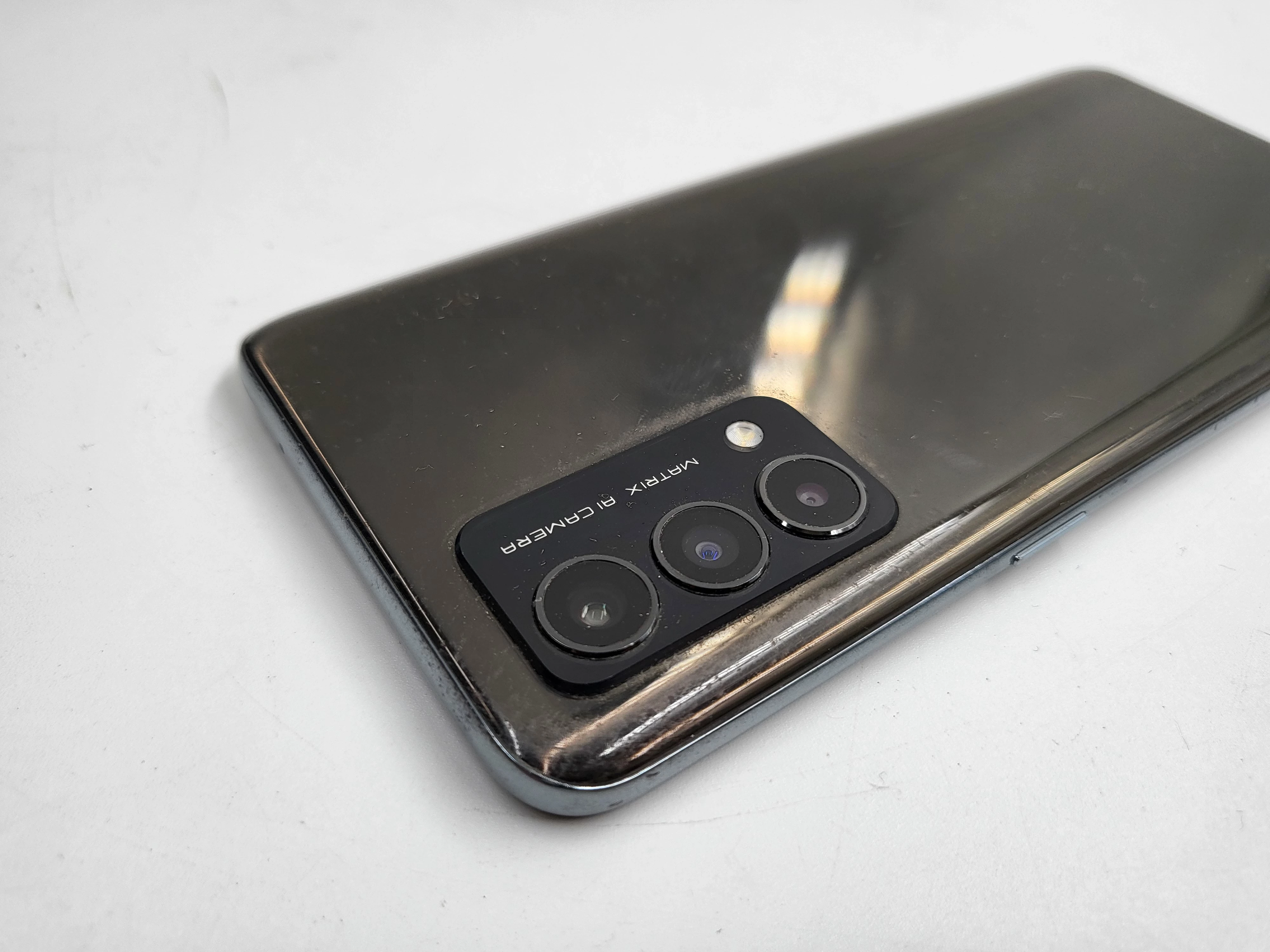 realme-gt-master-edition-8256-gb-typ-smartfon