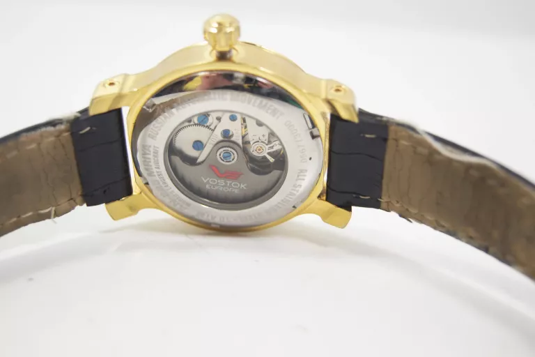 vostok-europe-an-225-mriya-mens-automatic-watch-typ-nareczny