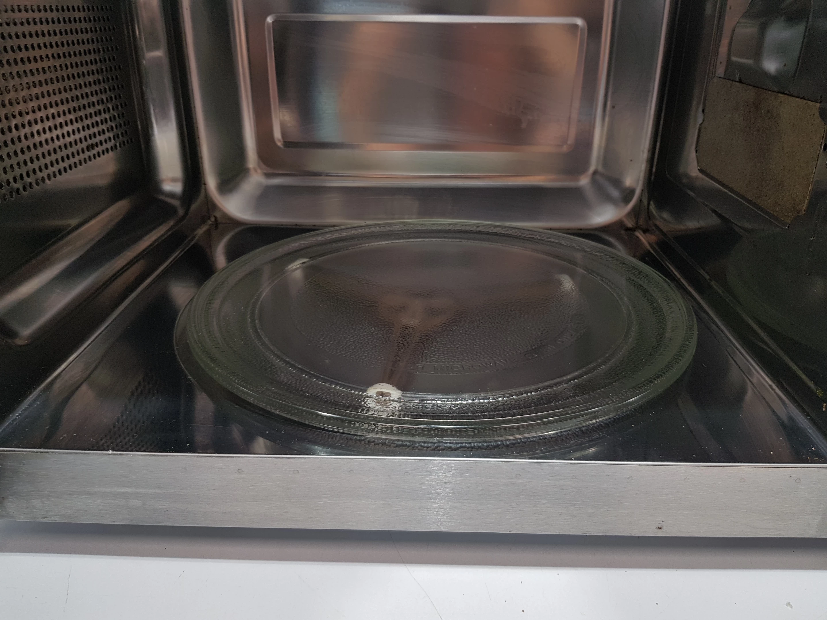 mikrofalowka-zelmer-typ-29z022-tylko-odbior-osobisty-moc-mikrofal-700