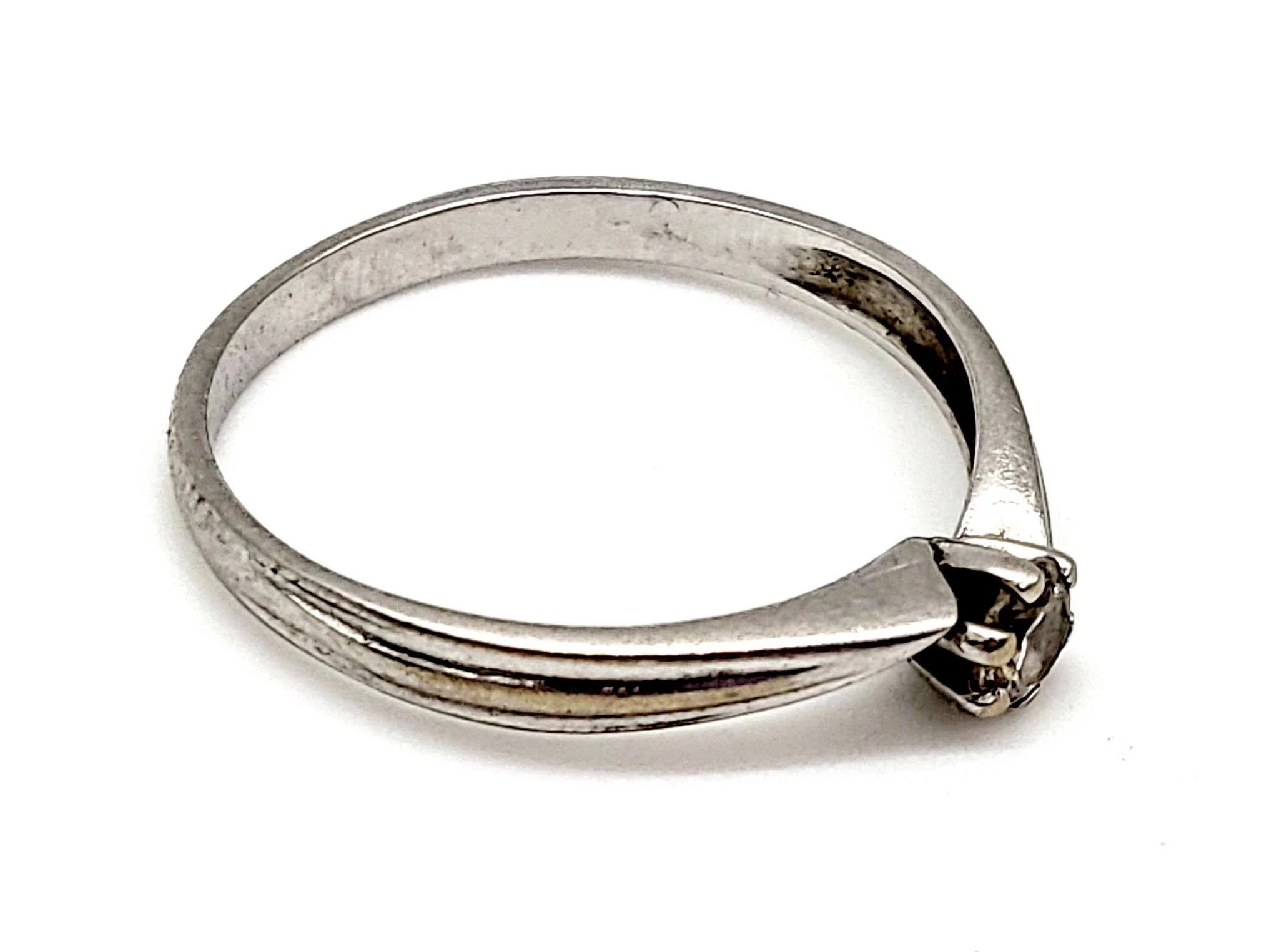 zloty-pierscionek-biale-zloto-proba-585167gr15-stan-11323-2