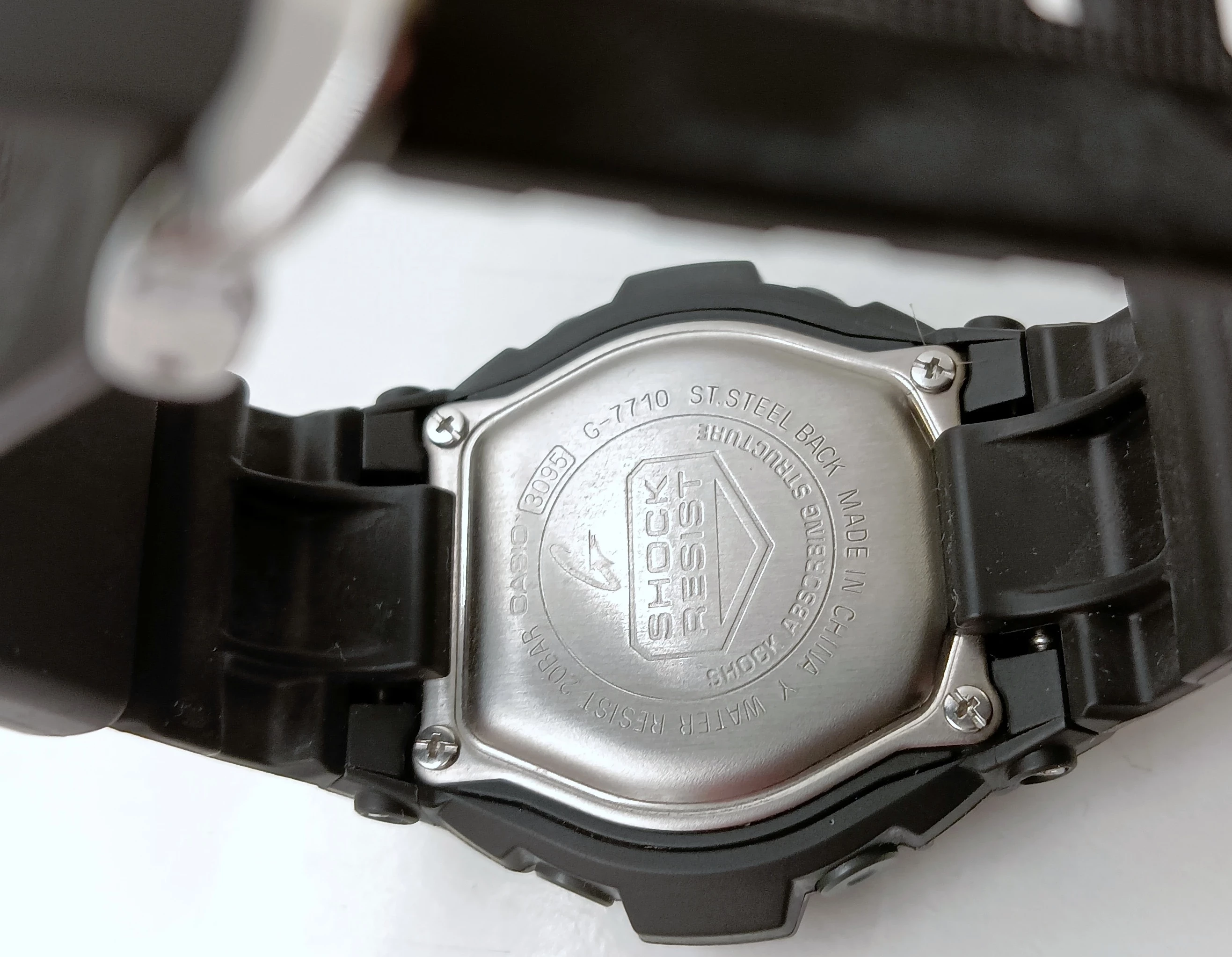 zegarek-casio-g-shock-3095-puszka-rodzaj-cyfrowe