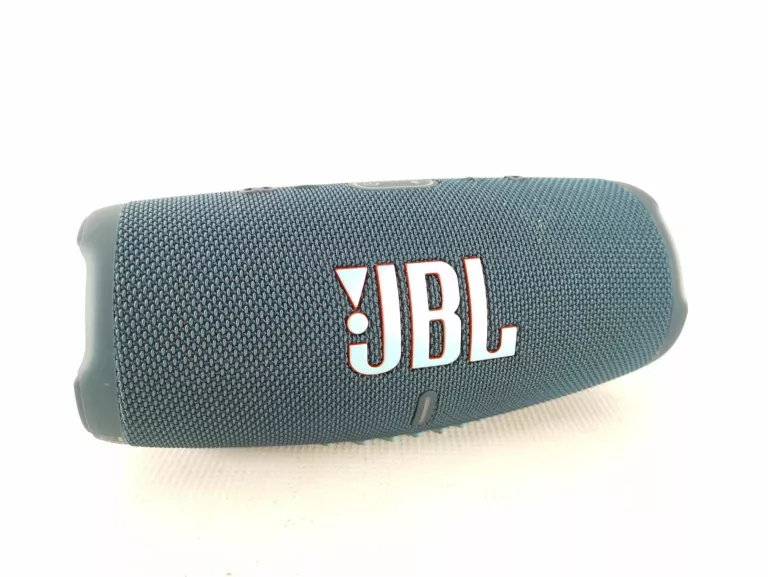 glosnik-jbl-charge-5-swietojanska-82-gdynia-harbor