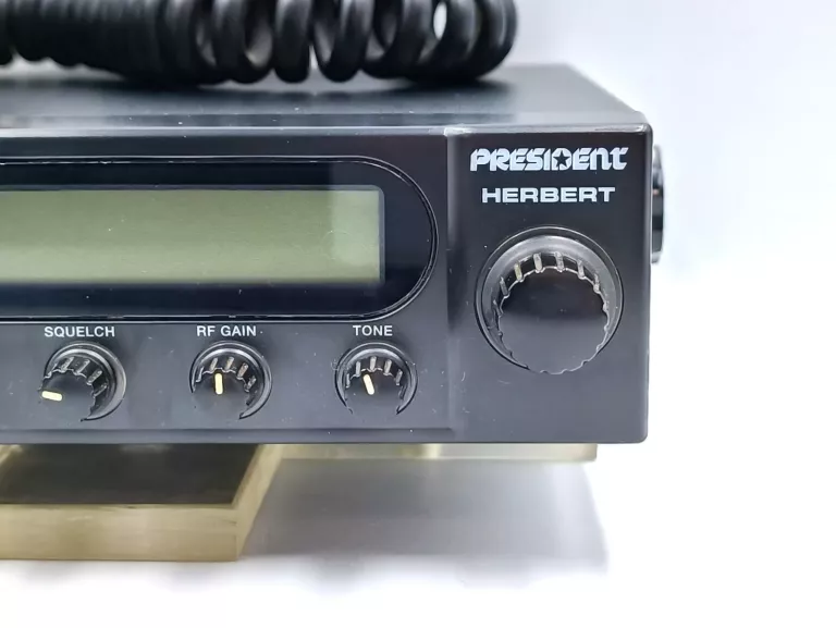 cb-radio-president-herbert-klasyk-modulacja-fm